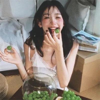 戴眼镜的人